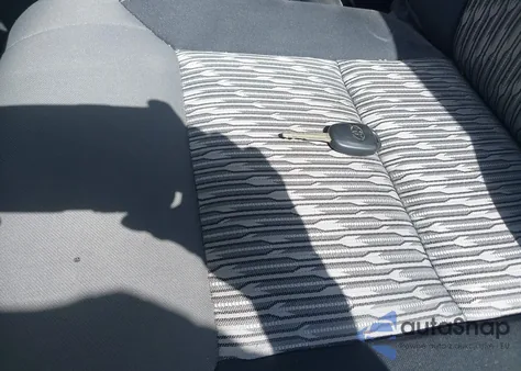 2019 Toyota Tundra Sr 4.6L V8 from USA, damaged, VIN 5TFRM5F16KX140346